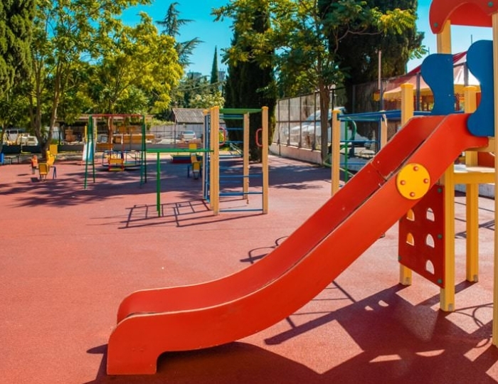 Детская площадка - Санаторий «Славутич»